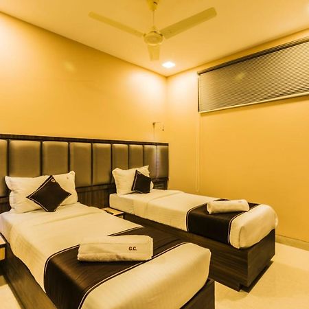 מומביי Hotel Golden Crown מראה חיצוני תמונה